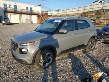  Salvage Hyundai VENUE