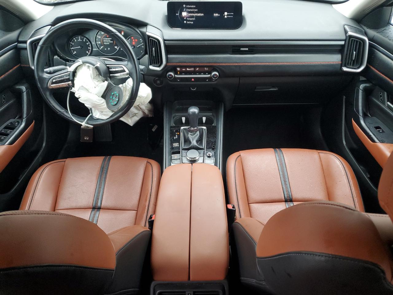 Mazda Cx Base Image 9