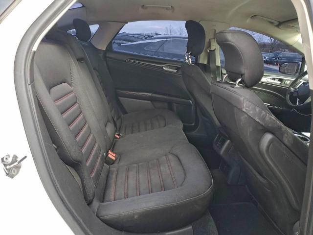 Ford Fusion Se Image 7