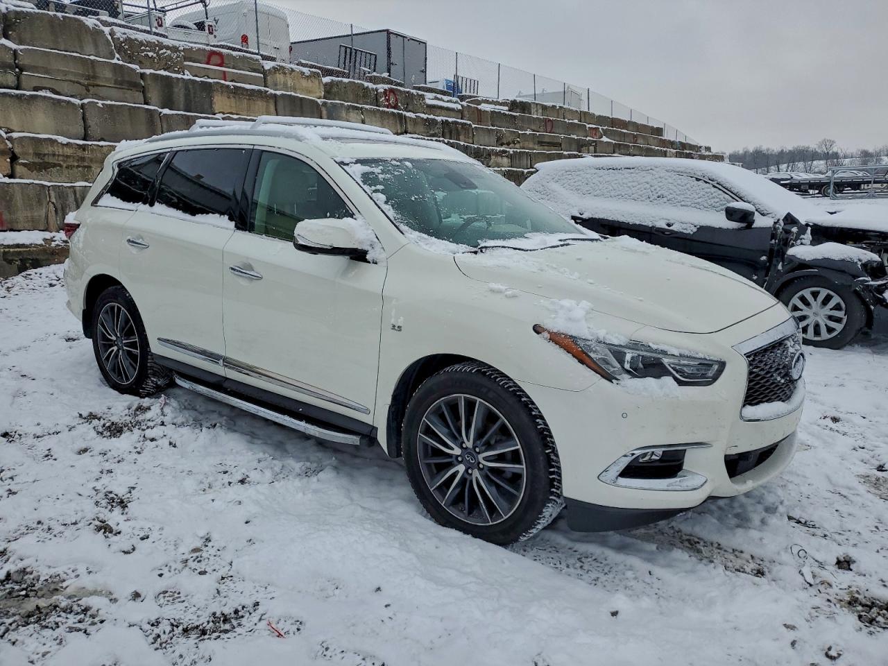 INFINITI Qx Image 12