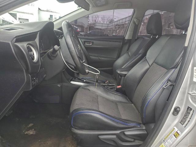 Toyota Corolla L Image 7