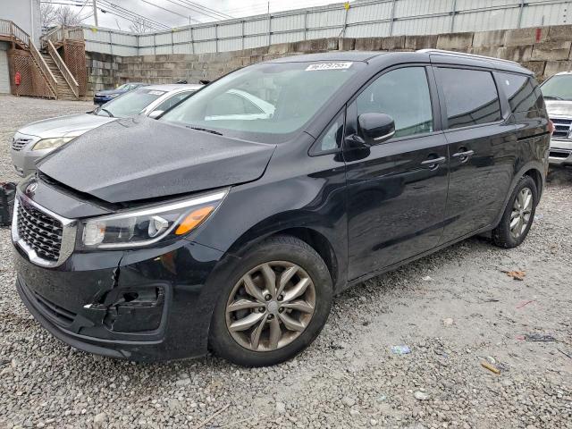  Salvage Kia Sedona