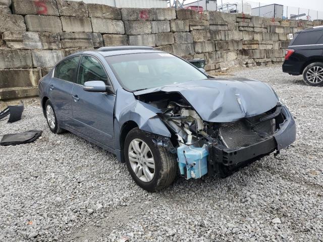 Nissan Altima Base Image 12
