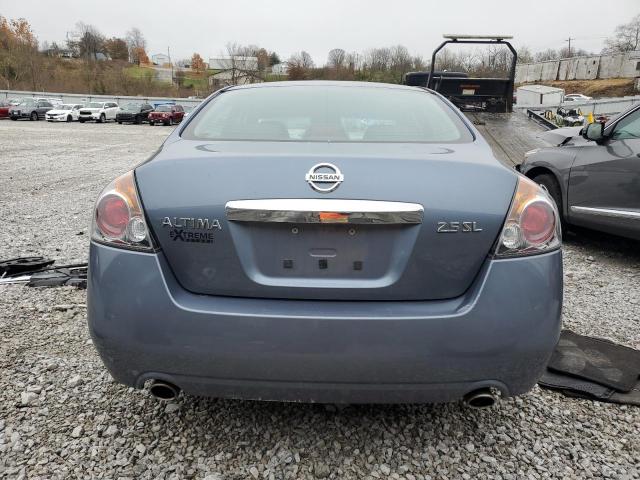 Nissan Altima Base Image 11