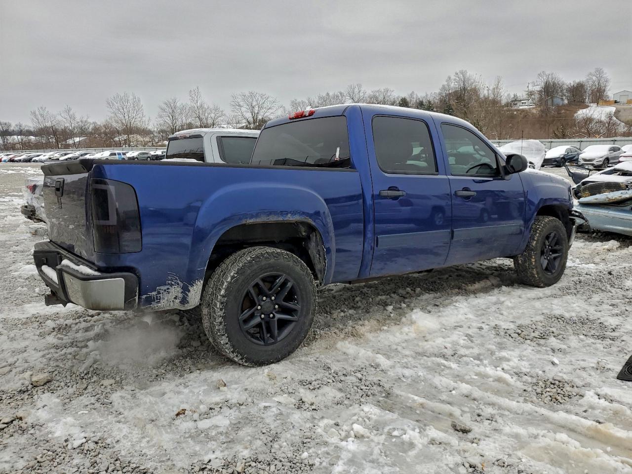 GMC Sierra K1500 Sle Image 2