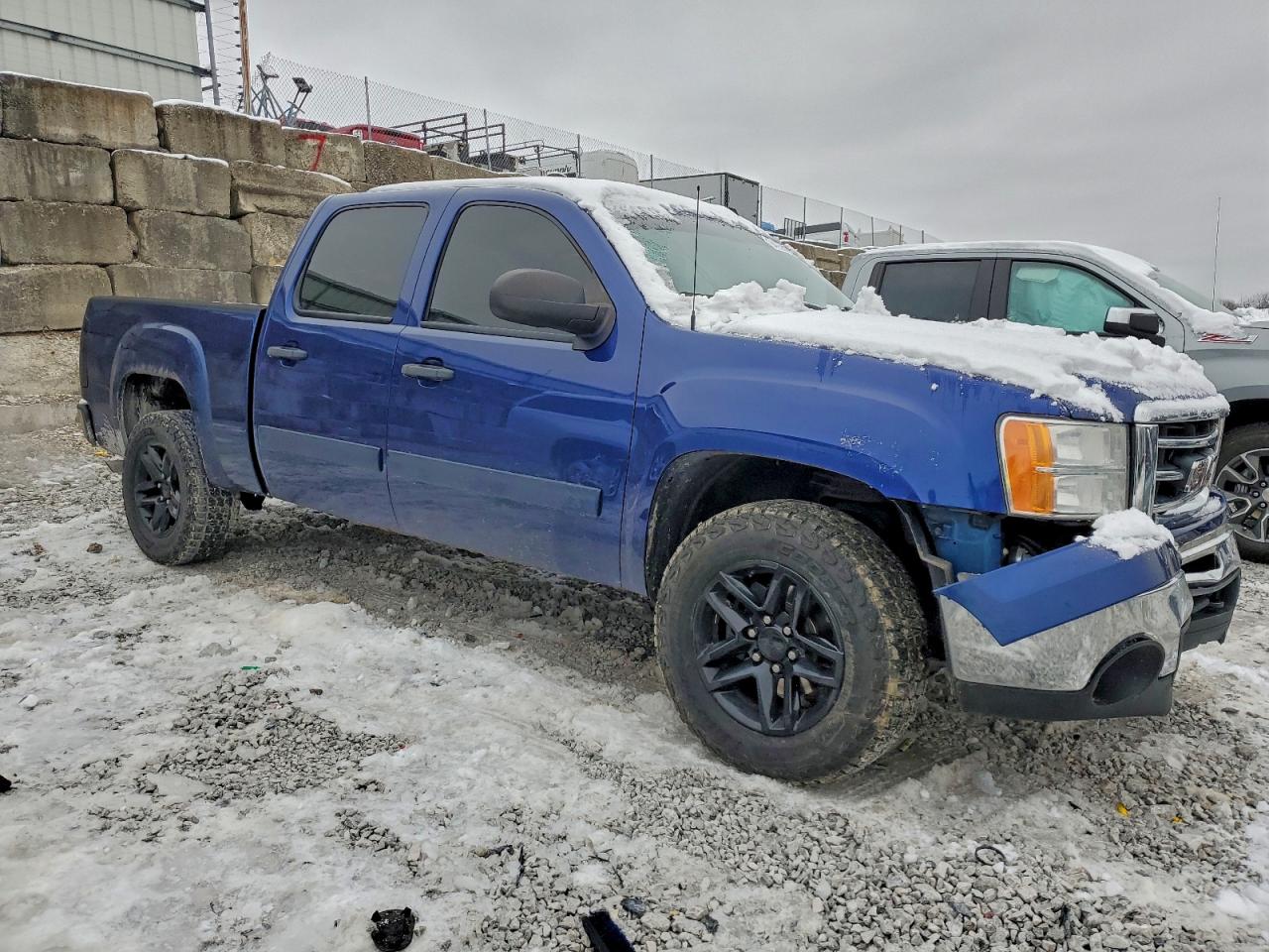 GMC Sierra K1500 Sle Image 4