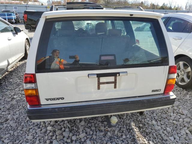 Volvo 960 Image 11