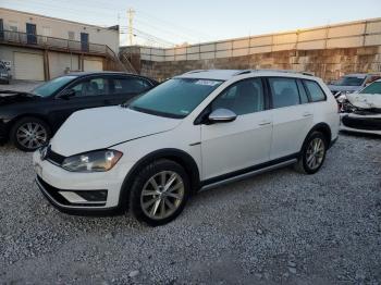  Salvage Volkswagen Golf