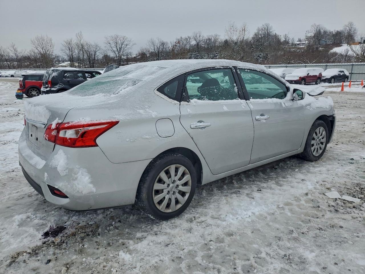 Nissan Sentra S Image 6