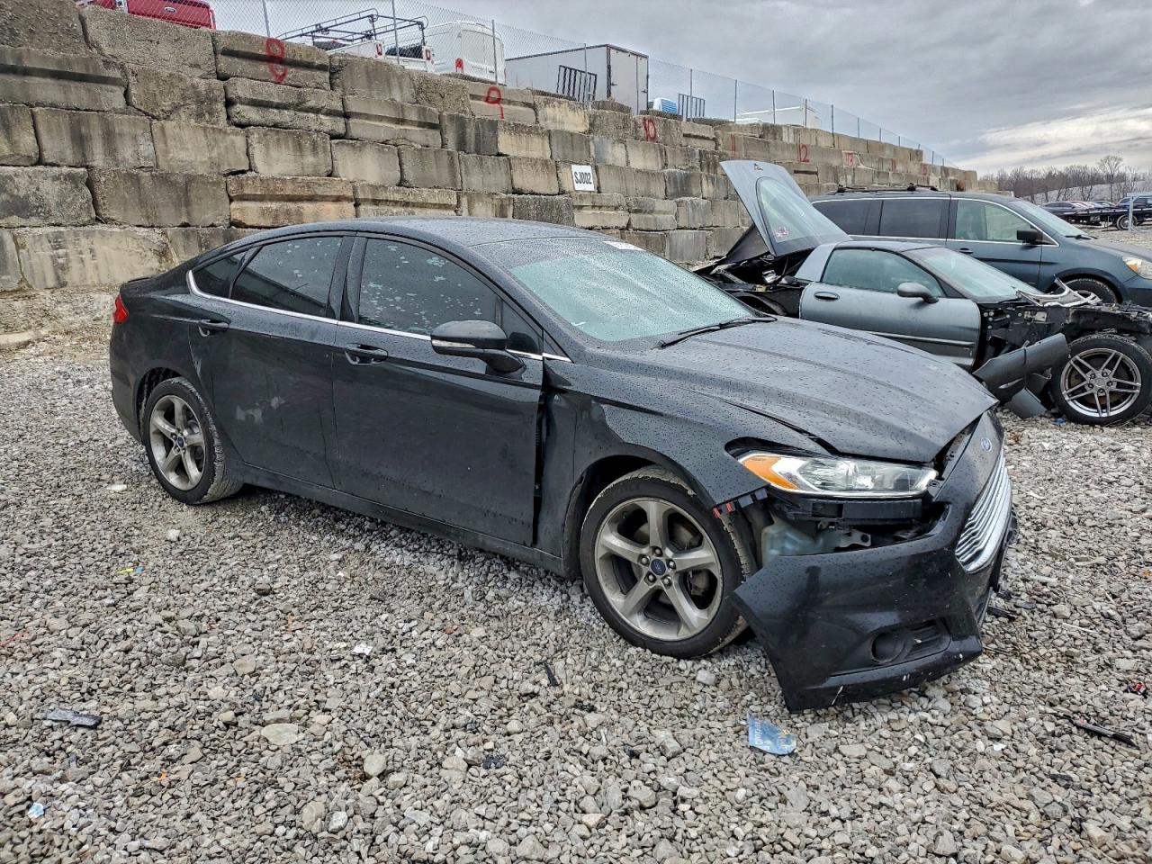 Ford Fusion Se Image 4