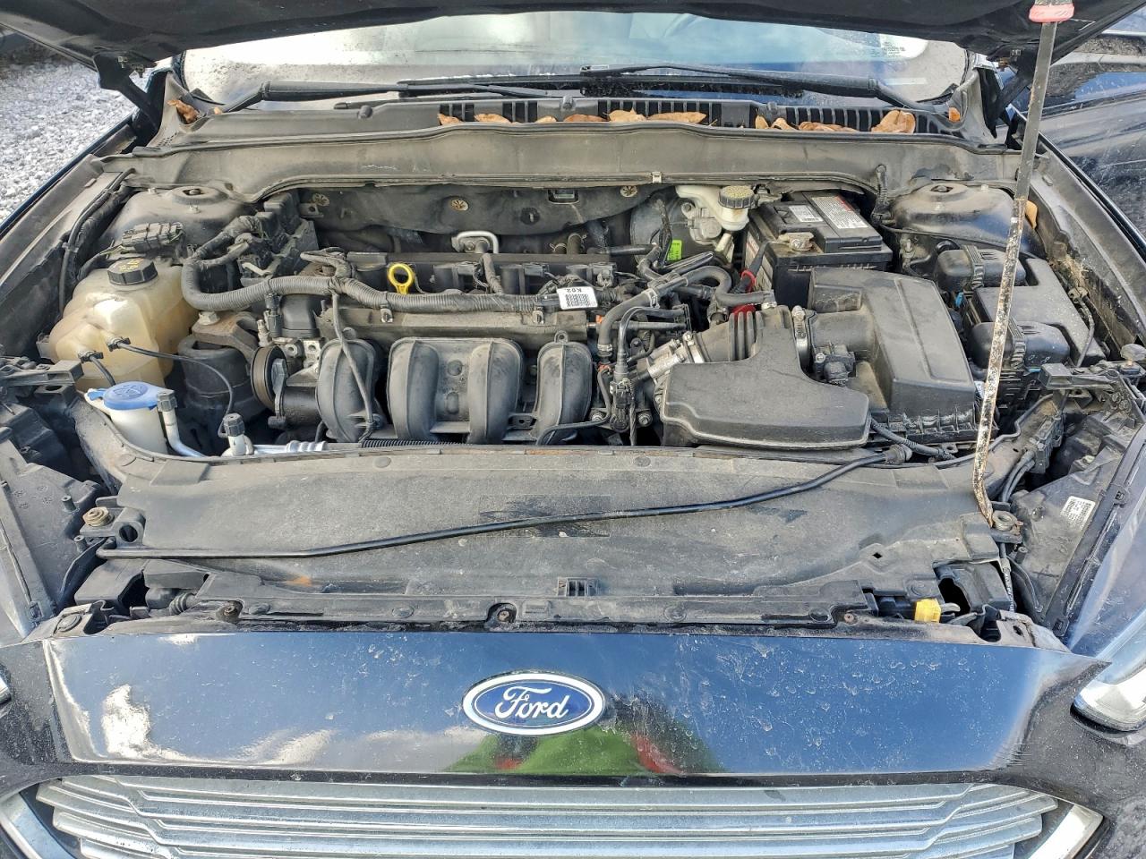 Ford Fusion S Image 5