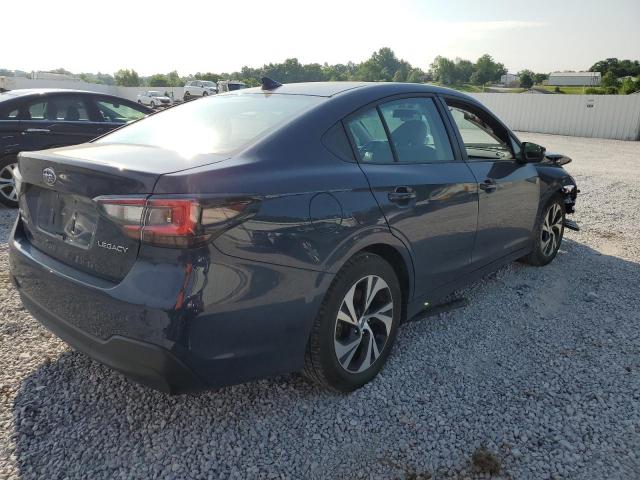 Subaru Legacy Premium Image 3