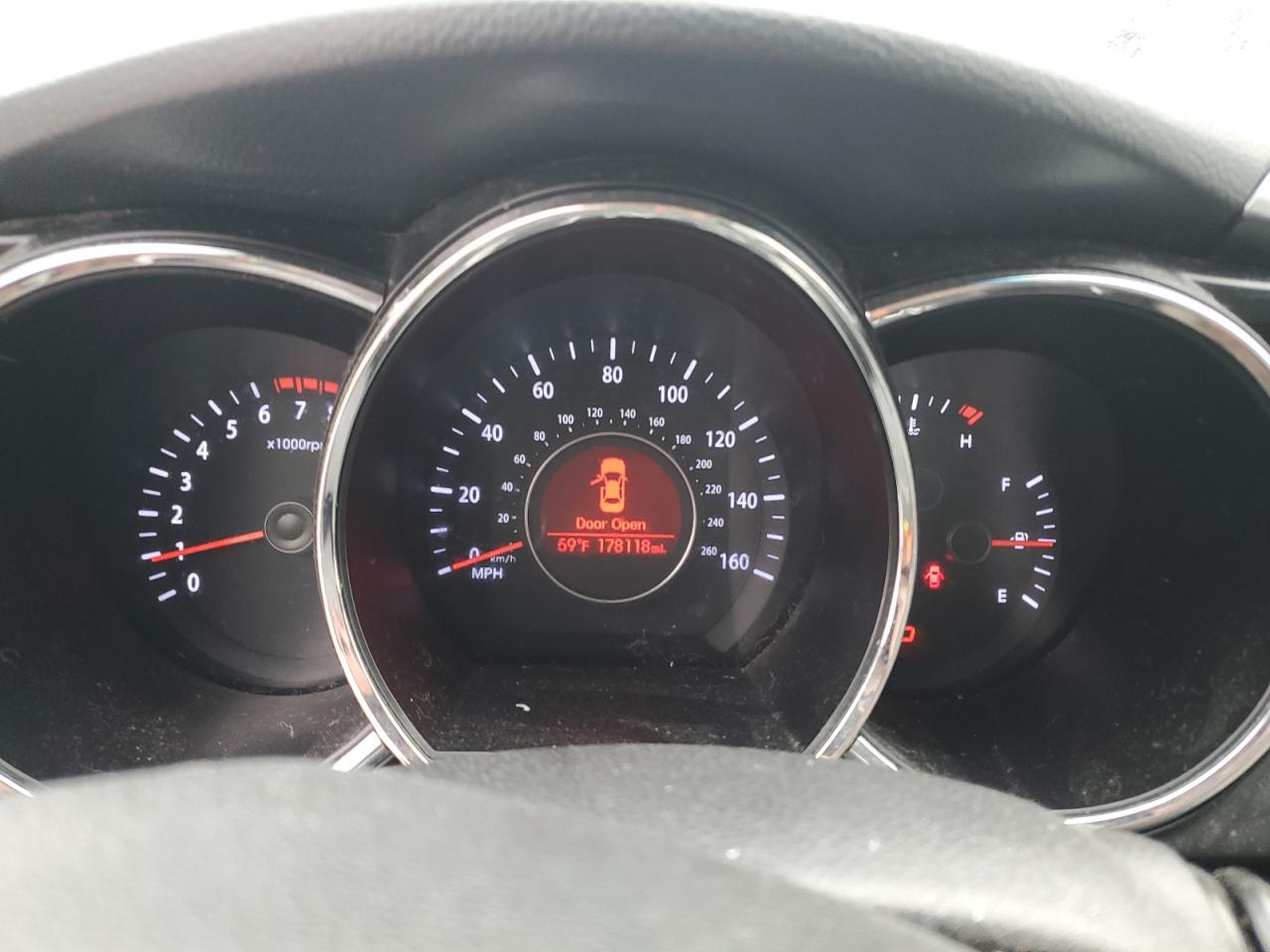 Kia Optima Lx Image 8