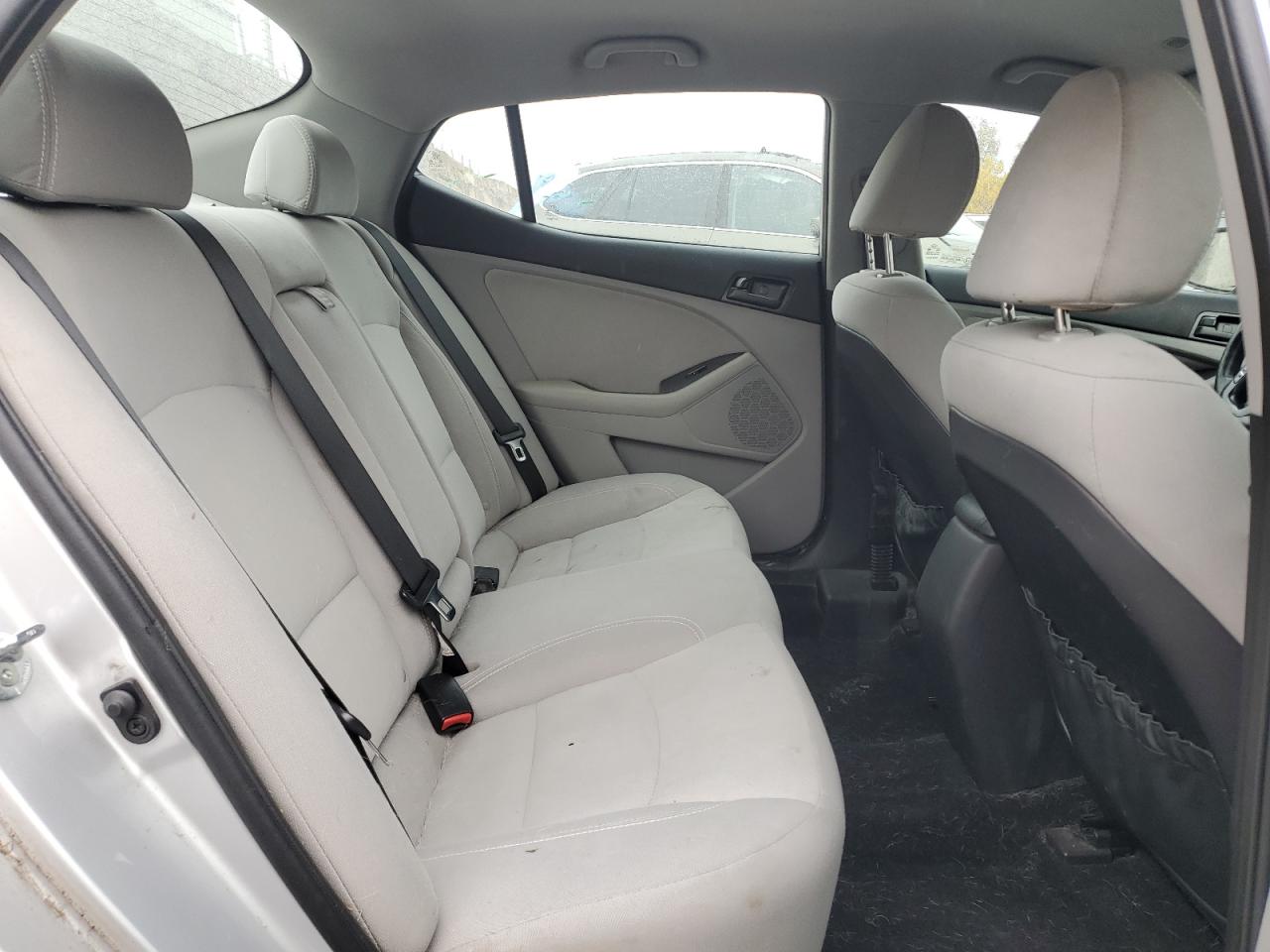 Kia Optima Lx Image 6