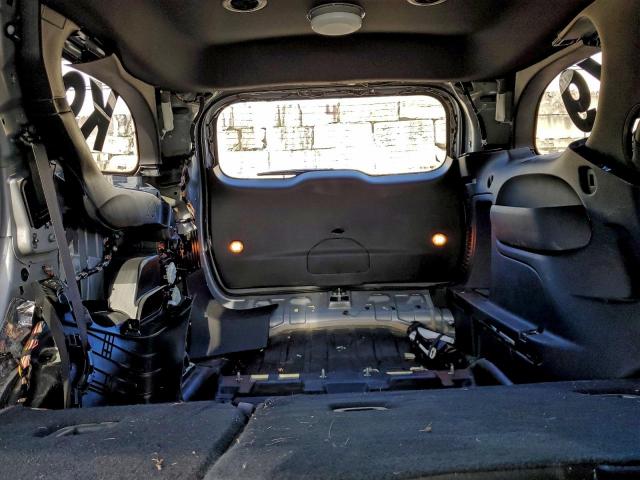 Dodge Durango Pursuit Image 10