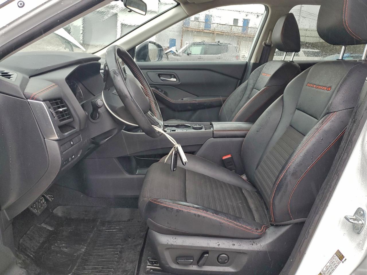 Nissan Rogue Sv Image 3