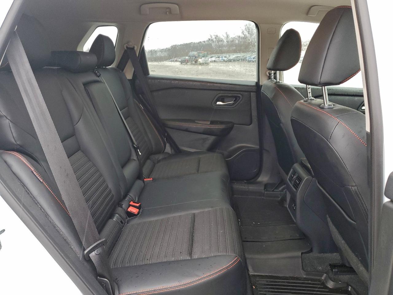 Nissan Rogue Sv Image 8