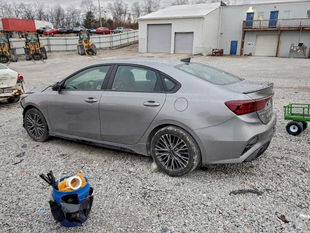 Kia Forte Gt Line Image 2