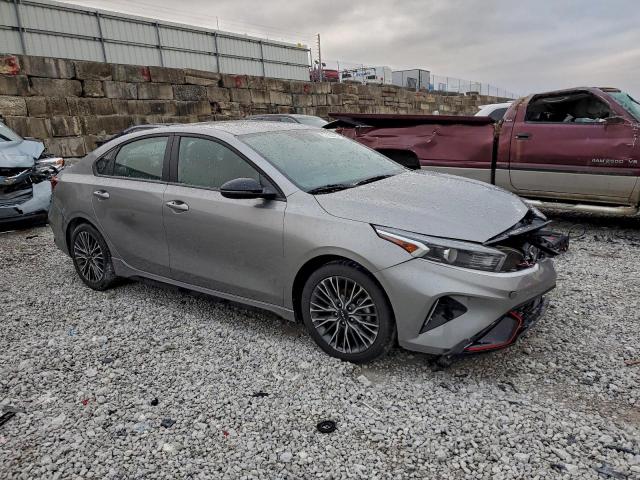 Kia Forte Gt Line Image 8