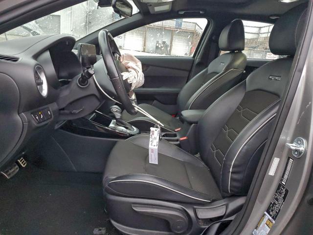 Kia Forte Gt Line Image 5