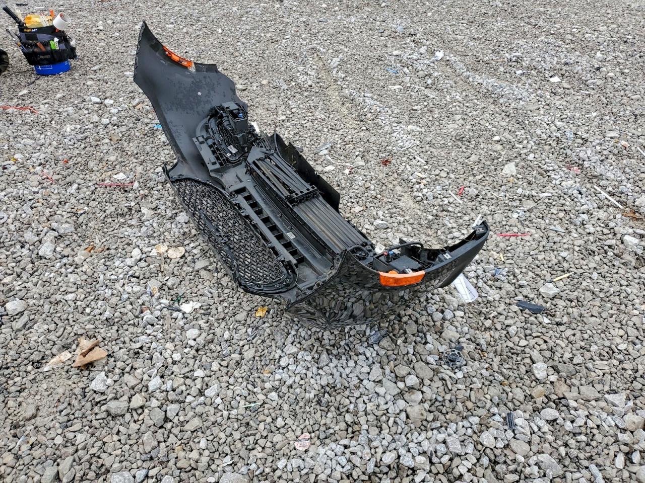 Chrysler Pacifica Touring Image 7