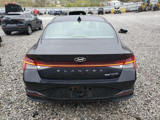 Hyundai ELANTRA Blue Image 10