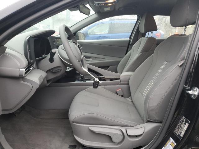 Hyundai ELANTRA Blue Image 12