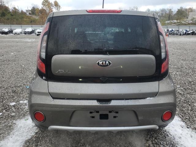 Kia Soul + Image 6