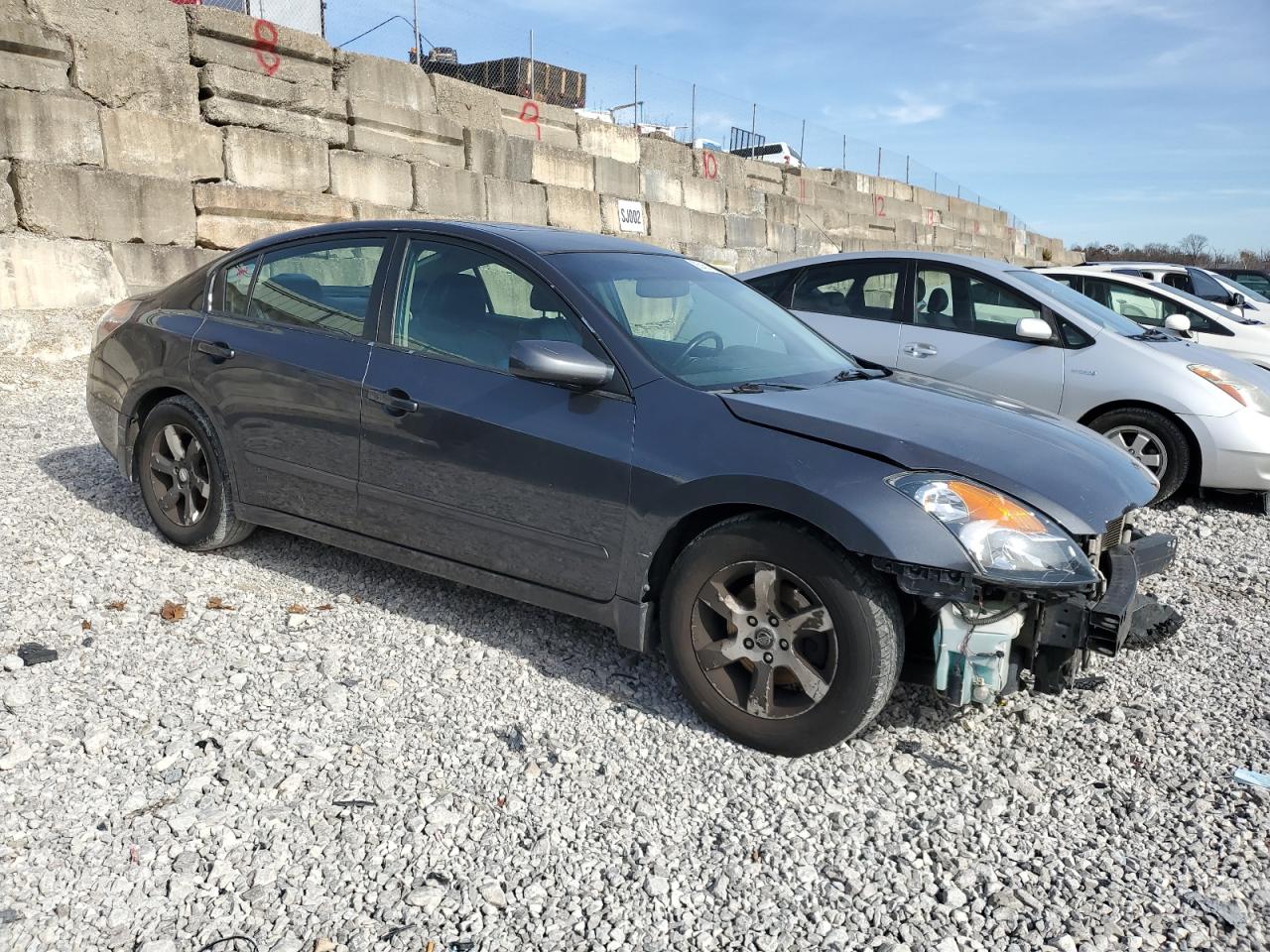 Nissan Altima 2.5 Image 7