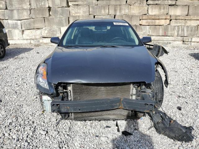 Nissan Altima 2.5 Image 3