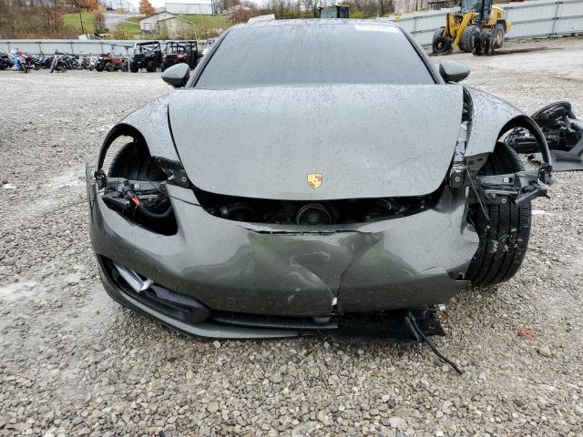 Porsche Panamera Base Image 12