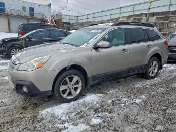  Salvage Subaru Outback