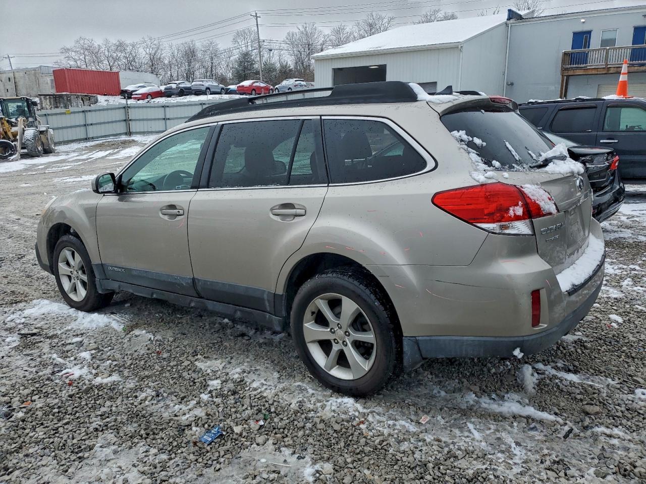 Subaru Outback 2.5i Limited Image 12