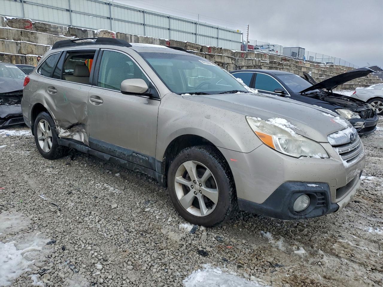 Subaru Outback 2.5i Limited Image 6
