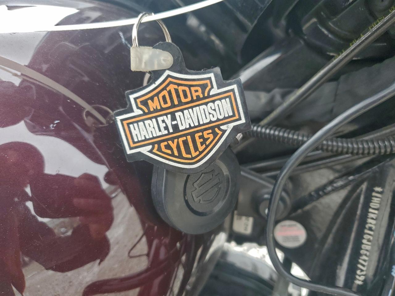 Harley-Davidson Fl Street Glide Special Image 8