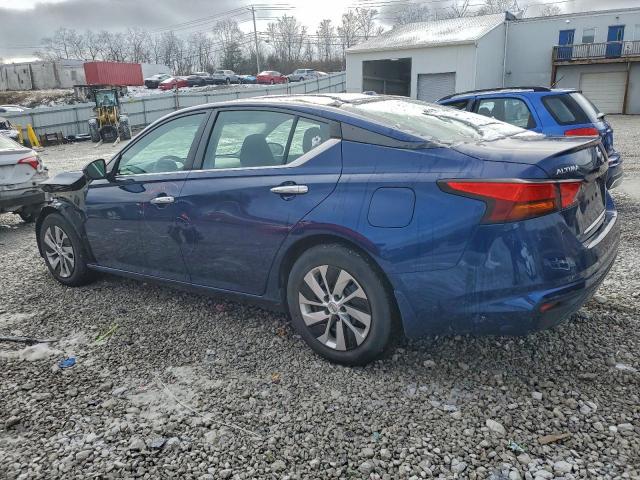 Nissan Altima S Image 4