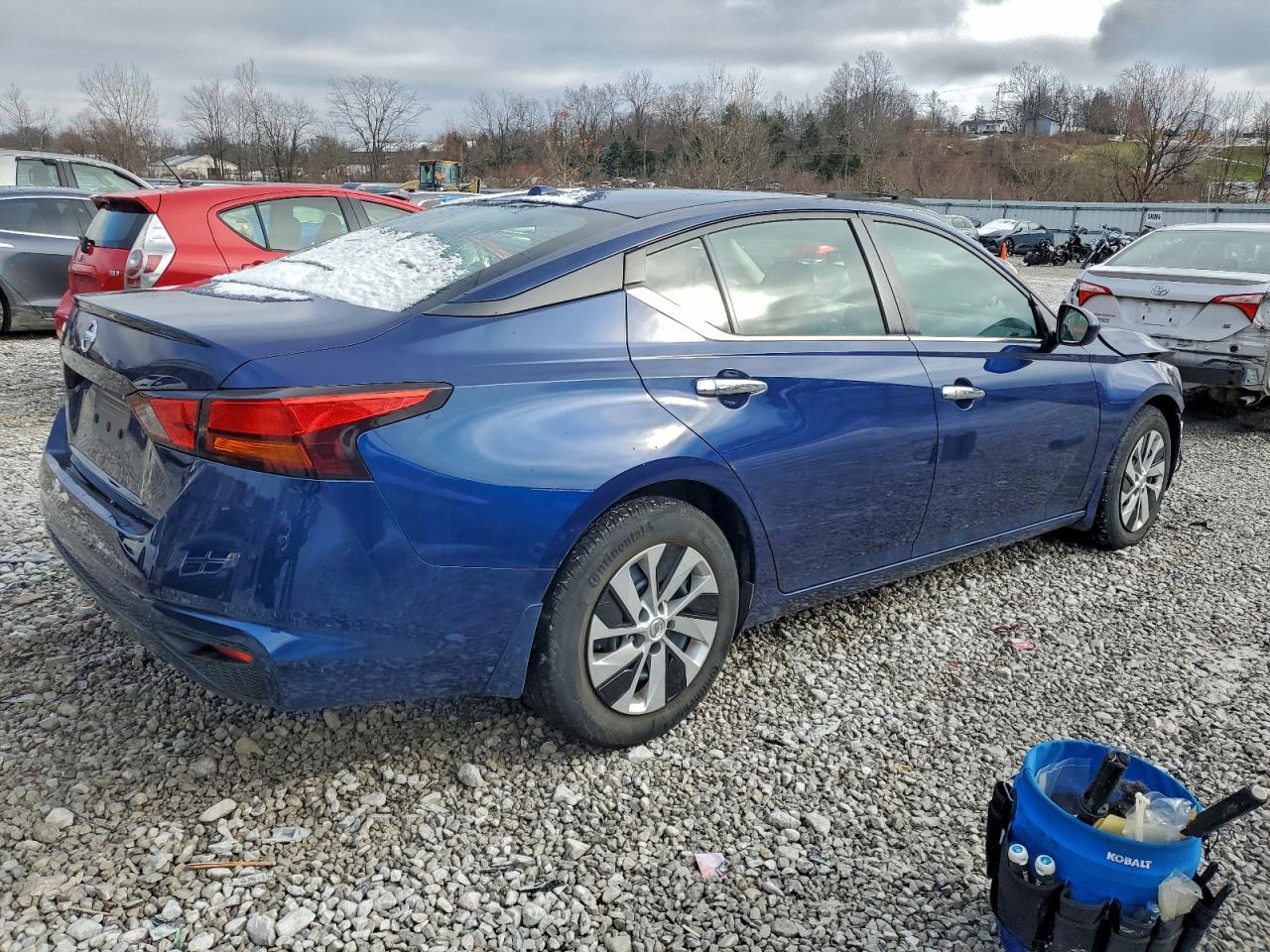 Nissan Altima S Image 12