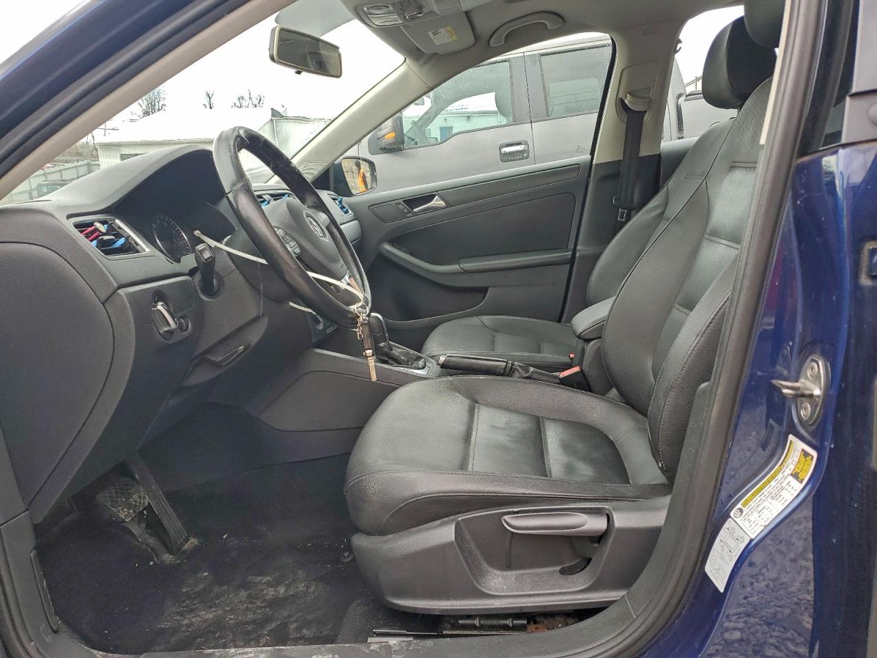 Volkswagen Jetta Se Image 12