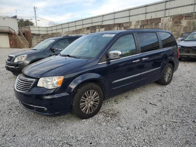  Salvage Chrysler Minivan