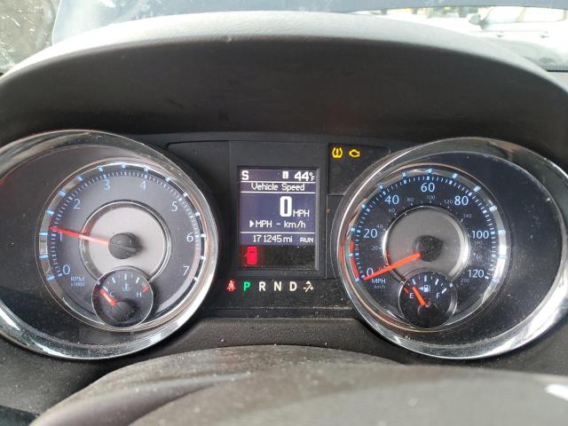 Chrysler Minivan Touring L Image 4