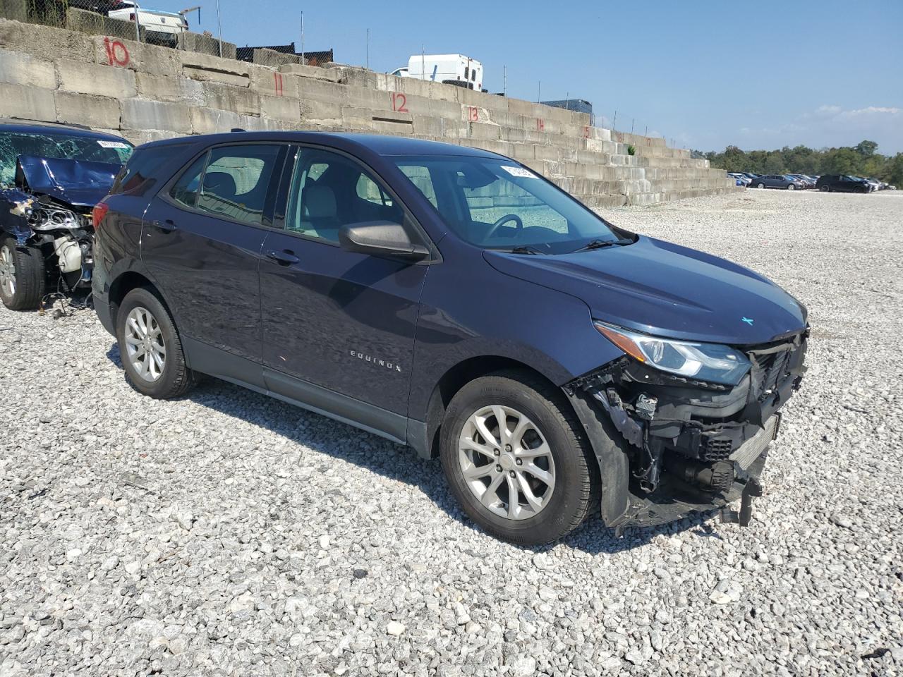 Chevrolet Equinox Ls Image 4