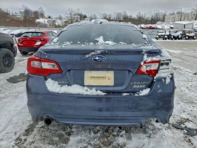 Subaru Legacy 2.5i Premium Image 7