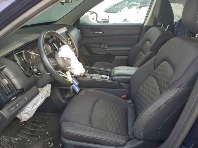 Nissan Pathfinder Sv Image 10