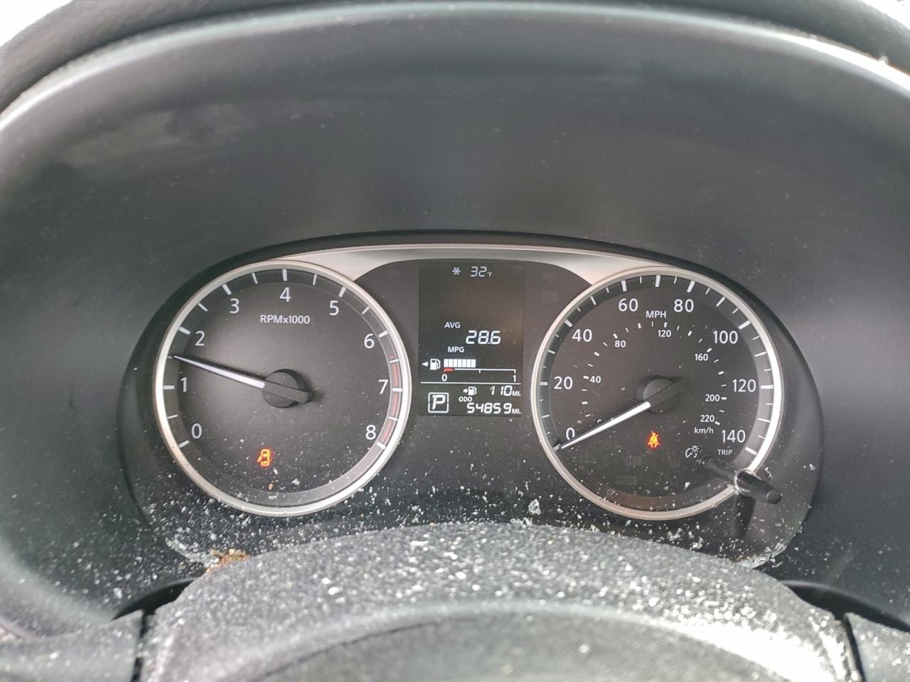 Nissan Kicks S Image 3