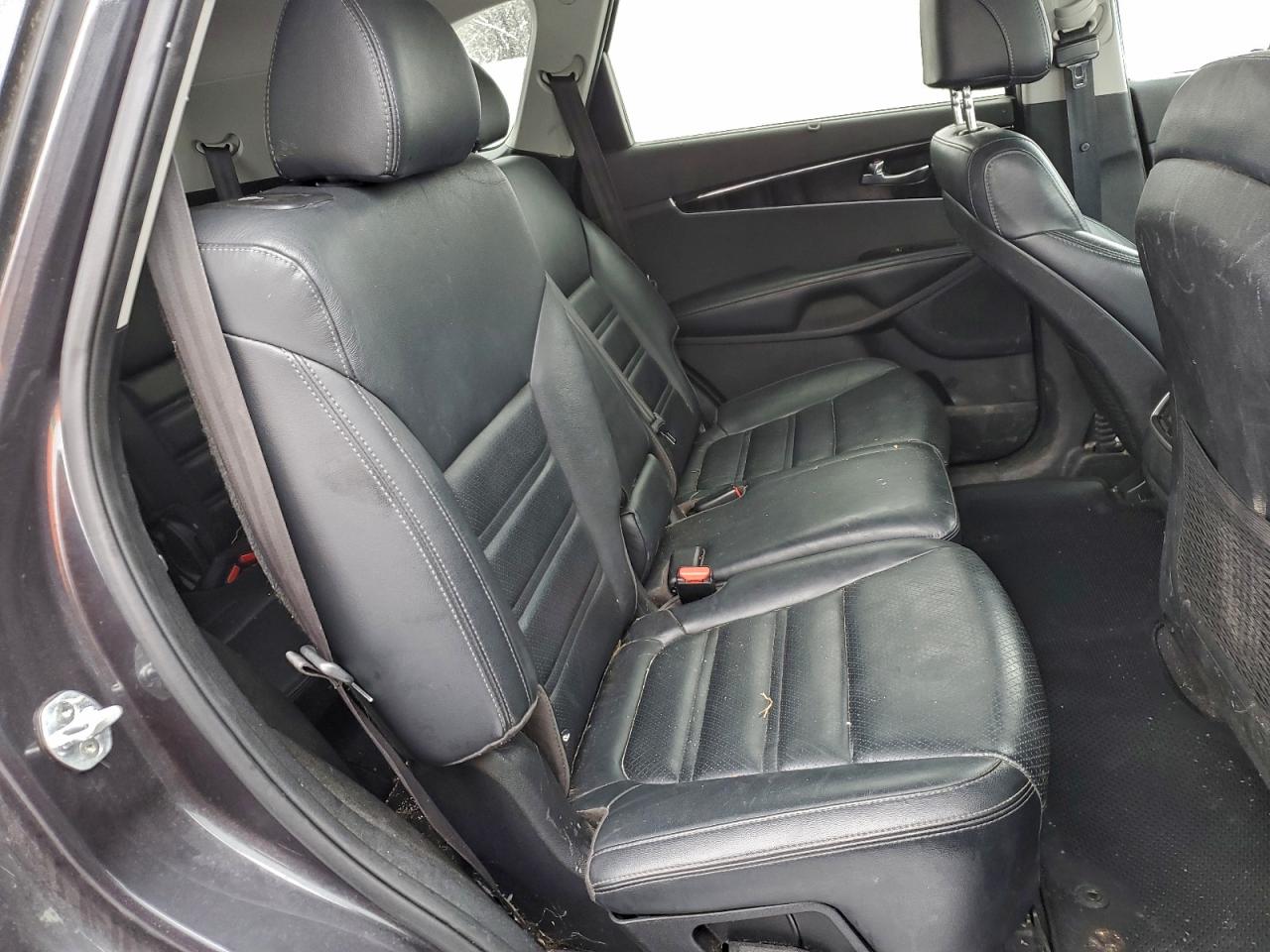 Kia Sorento Ex Image 2