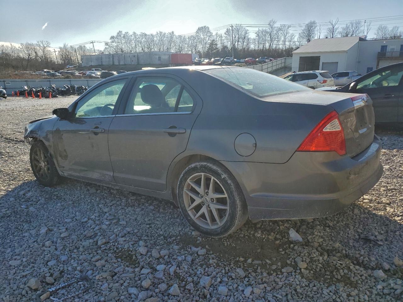 Ford Fusion Sel Image 3
