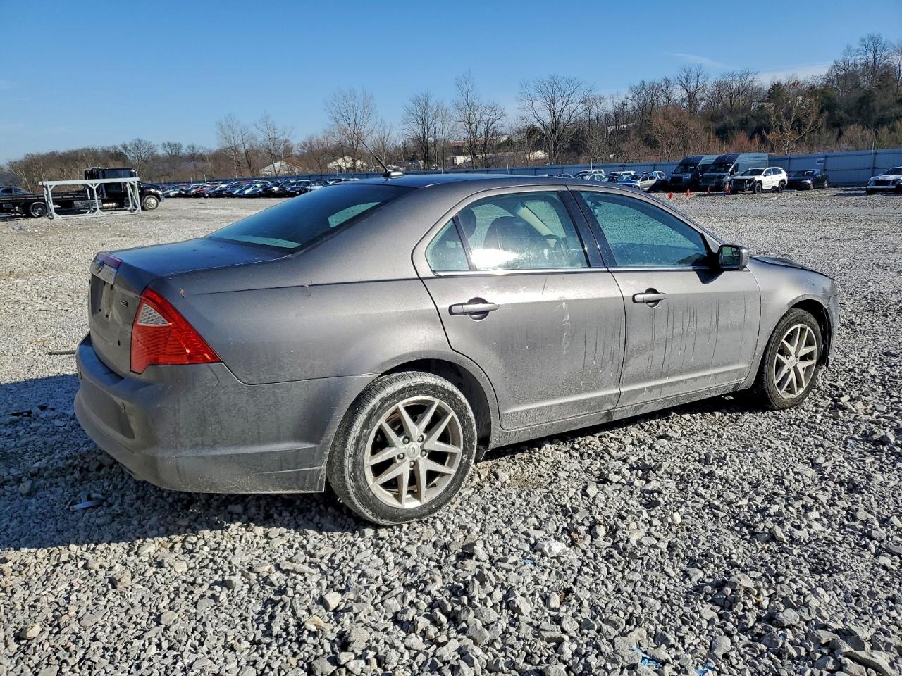 Ford Fusion Sel Image 10