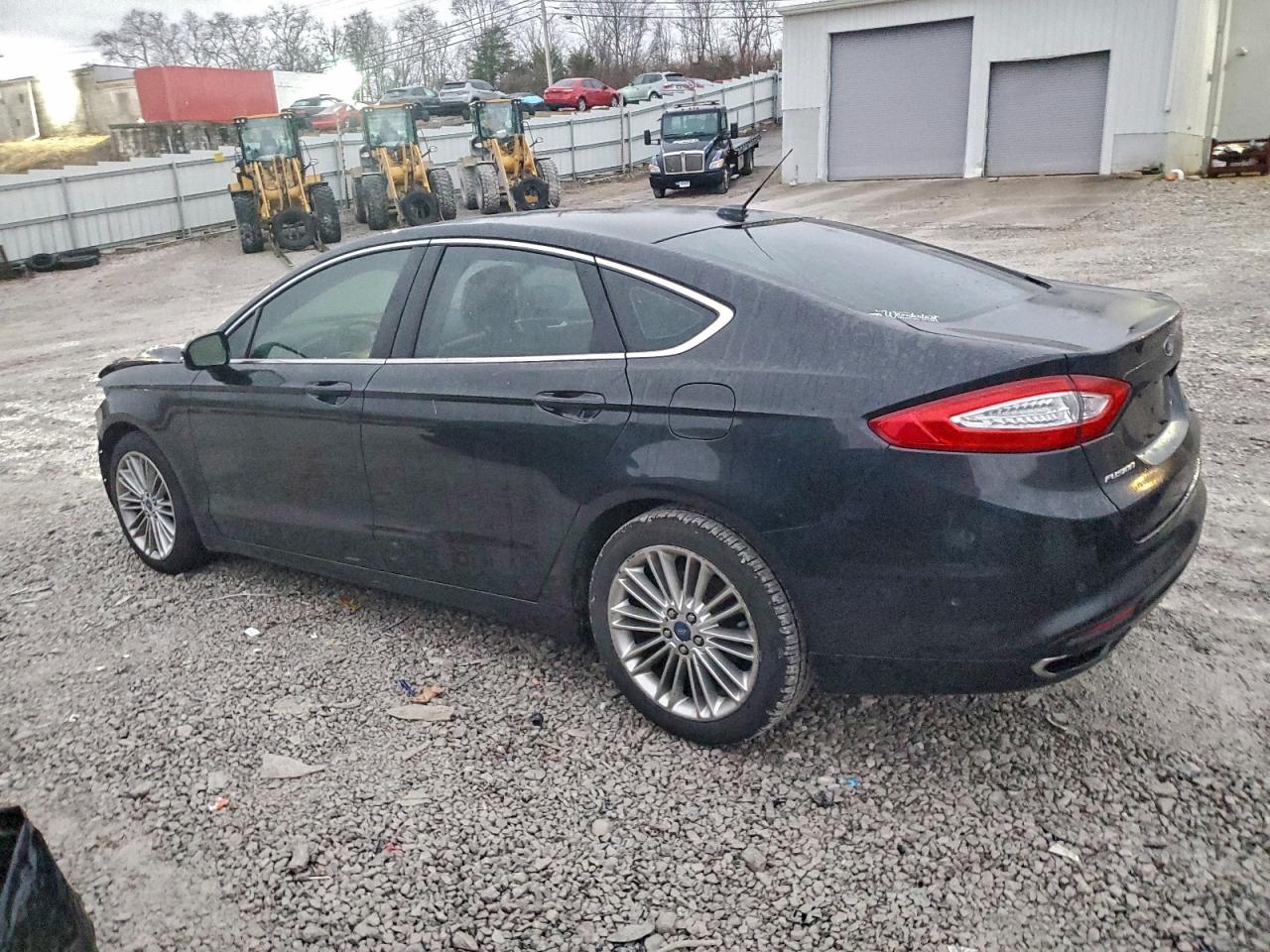 Ford Fusion Se Image 3