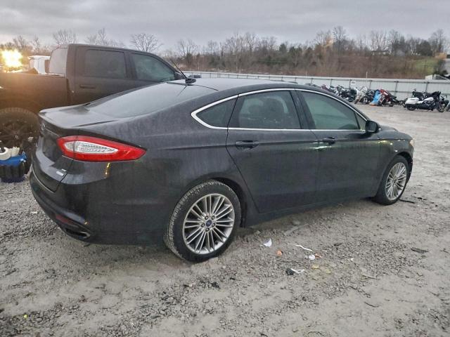 Ford Fusion Se Image 4