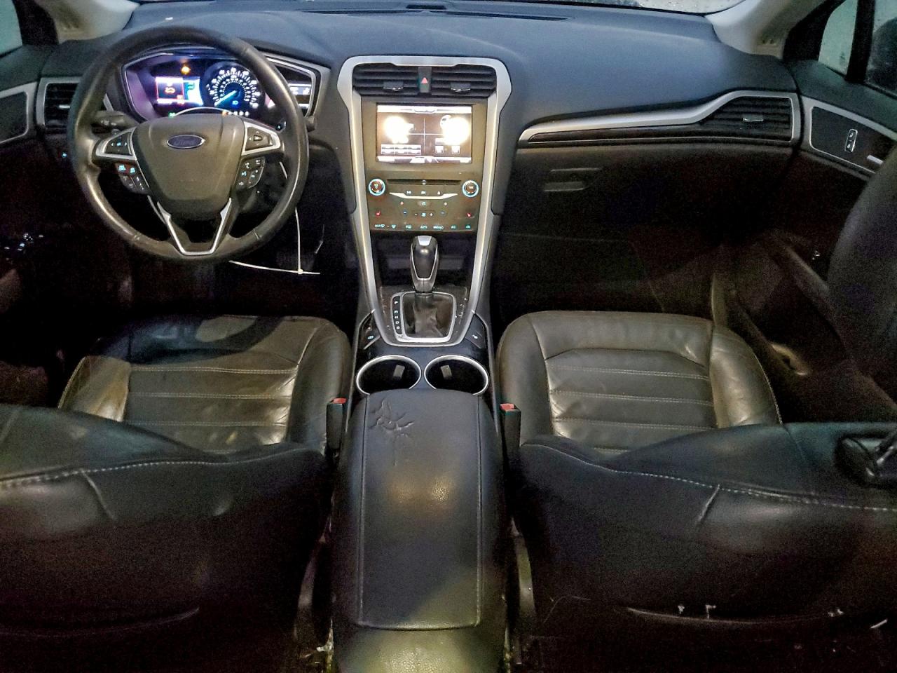 Ford Fusion Se Image 8